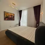 Luxury By One Mamaia