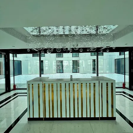 Luxury By One Hotel Mamaia