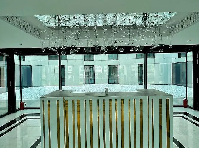 Luxury By One Hotel Mamaia