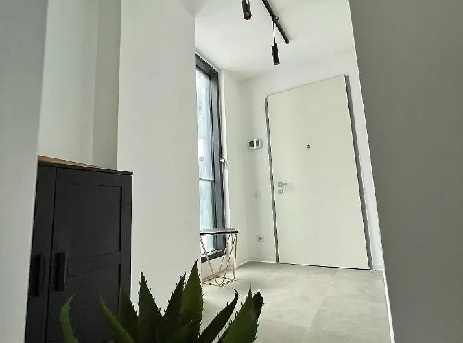 Luxury By One Hotel Mamaia