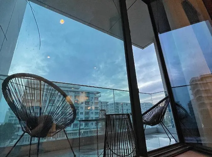 Luxury By One Mamaia